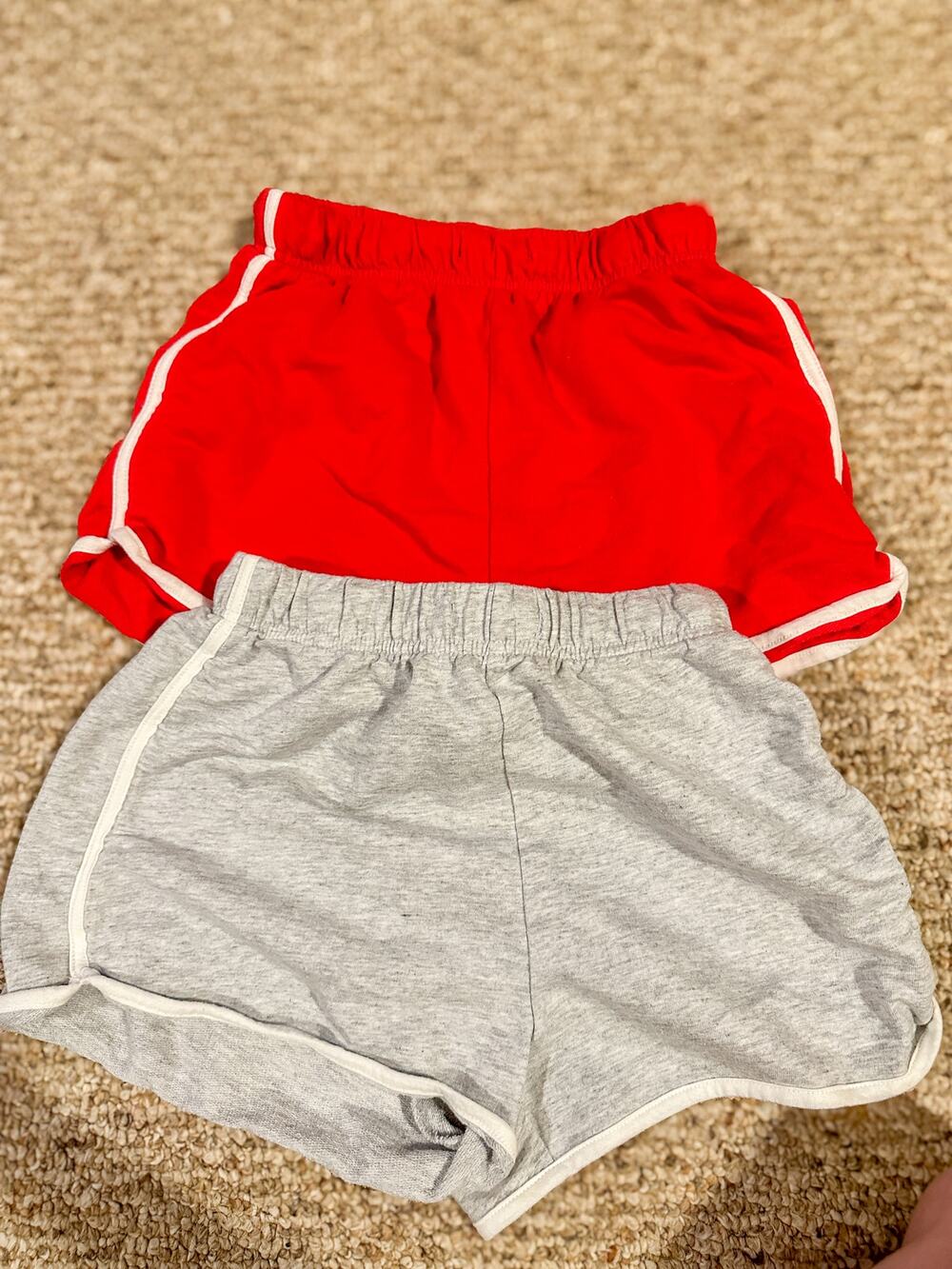 2 Pack of H&M Kids Cotton Sweatshorts in Red and Grey Size 20